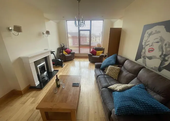 3 Bedroom House 03 In Famous Esker Hills Golf * Tullamore